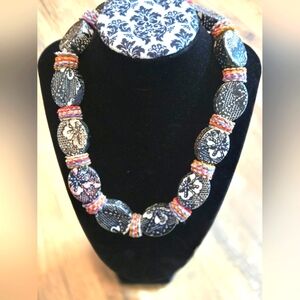 Source Unknown Black and White Patterned Necklace